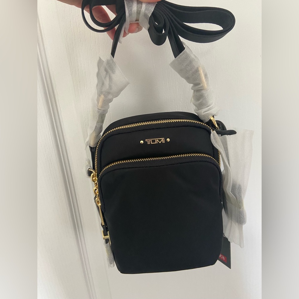TUMI Voyageur Ruma Black crossbody bag